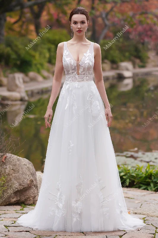 Exquisite A-Line Oversized Floral Motifs Boho Wedding Gown